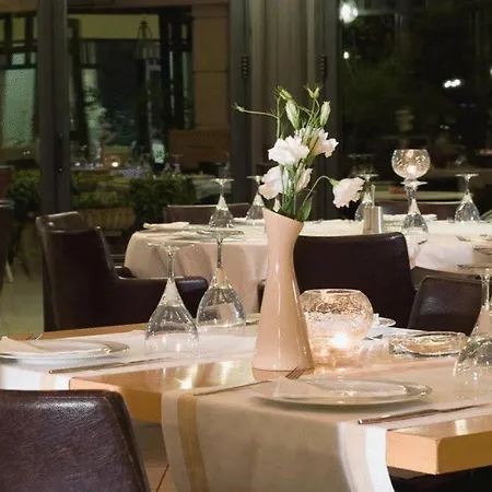 Al Mare Boutique Hotel Valira